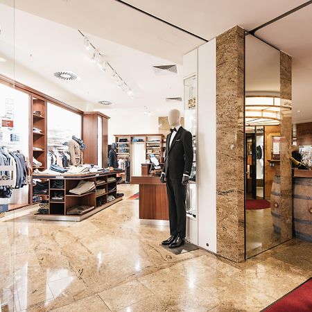 Grand Elysee Hamburg Exterior photo Interior of the store in Vienna