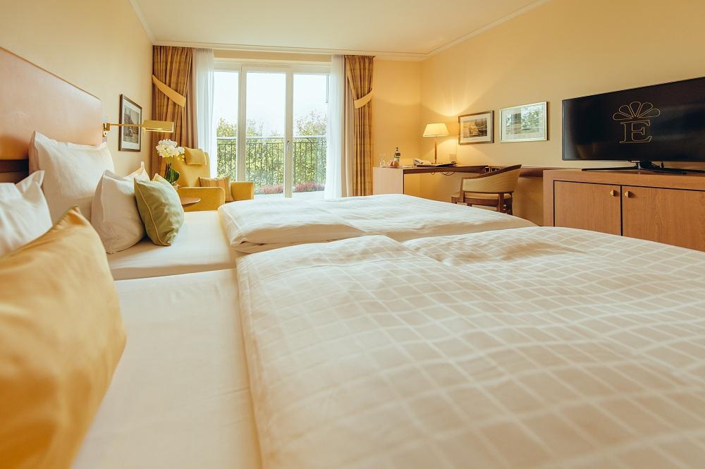 Grand Elysee Hamburg Exterior photo A room at the hotel