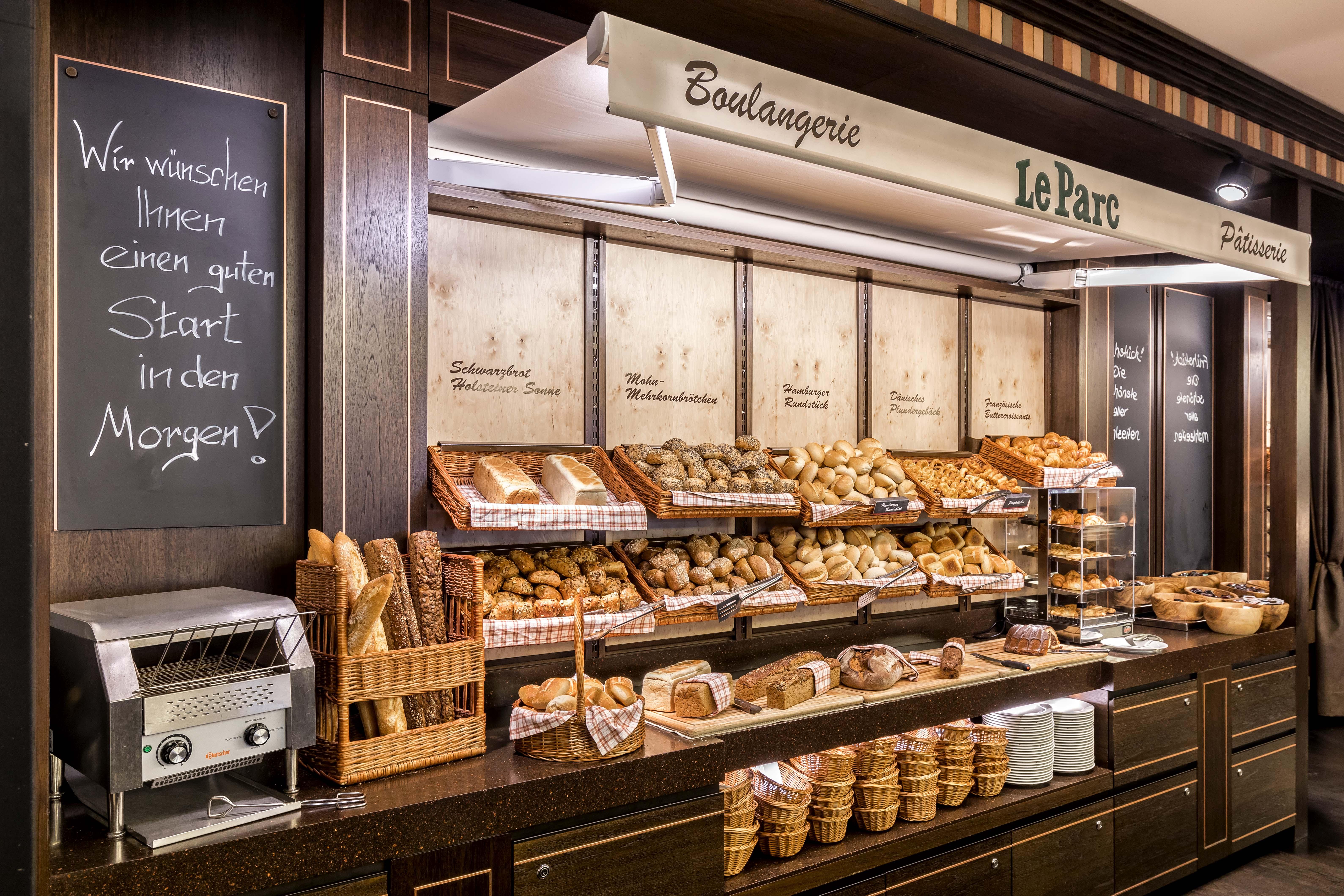 Grand Elysee Hamburg Exterior photo Bakery