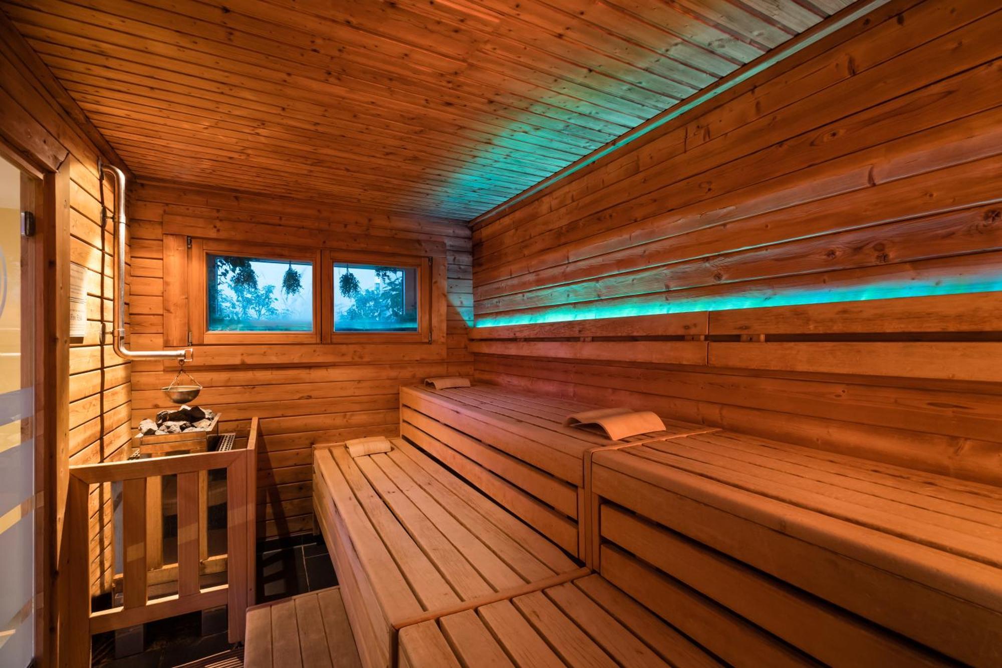 Grand Elysee Hamburg Exterior photo A modern Finnish sauna